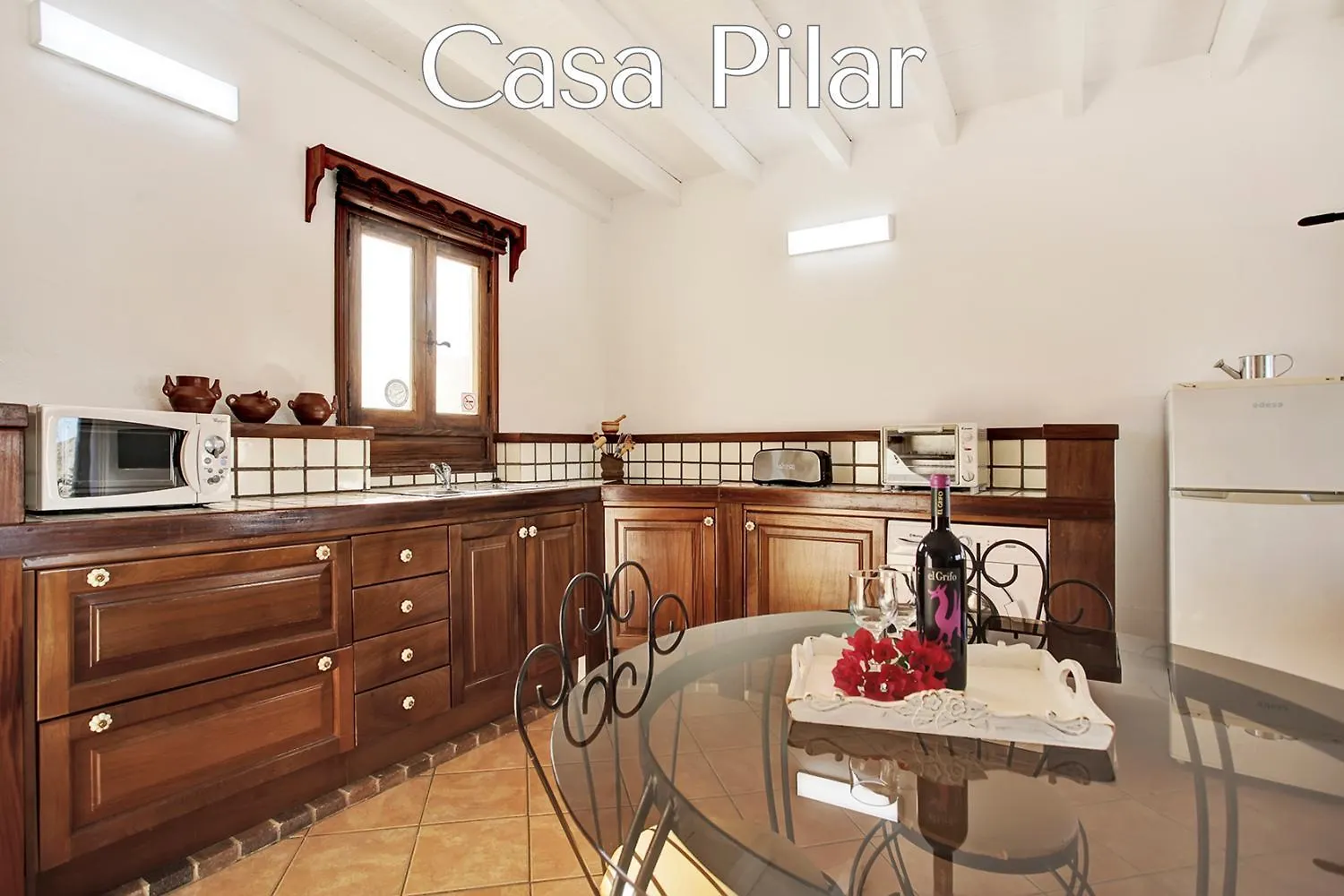 Casa Pilar, Aurora y Tarabilla en Finca Ecológica Teguitar 0*,  España