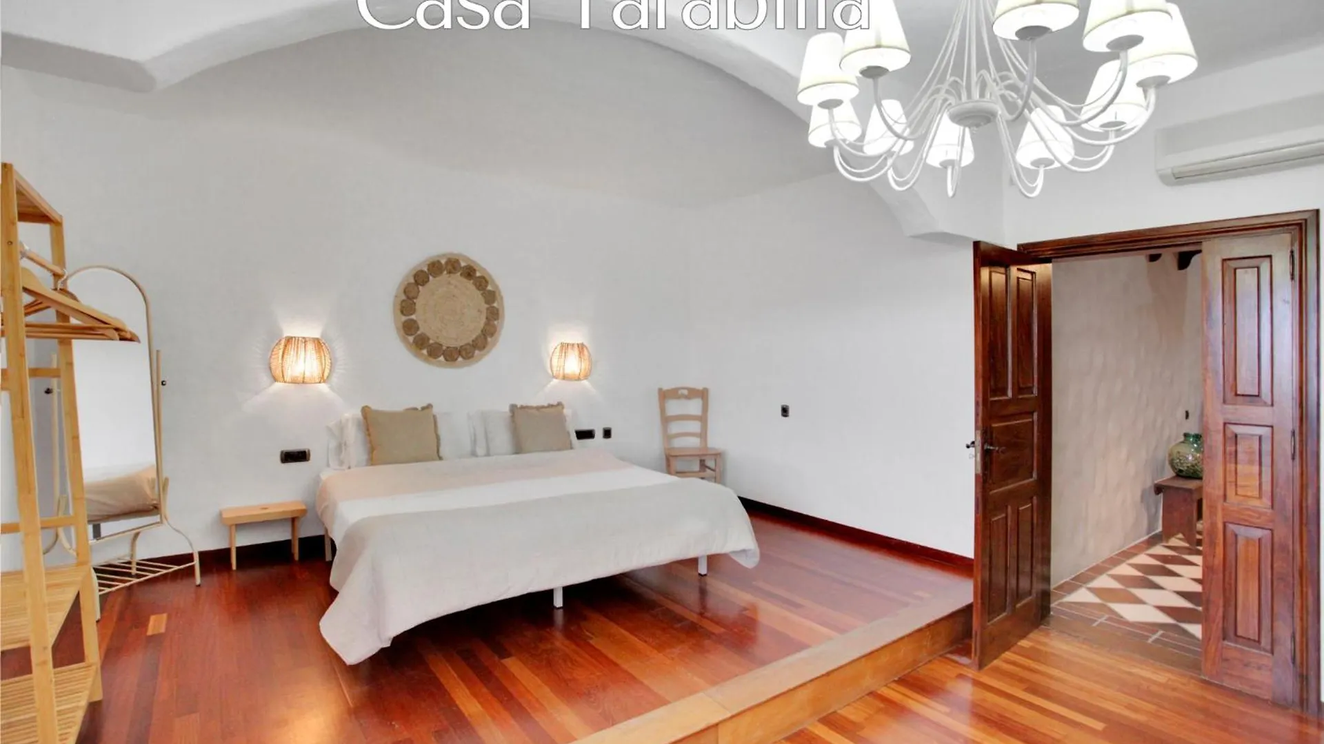 Casa rural Casa Pilar, Aurora y Tarabilla en Finca Ecológica Teguitar España